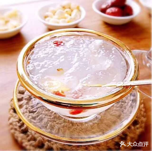 妃之燕鲜炖燕窝(宇航路店)