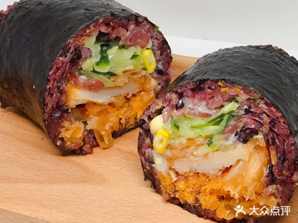 捲手卷饭团·柠檬茶·小吃