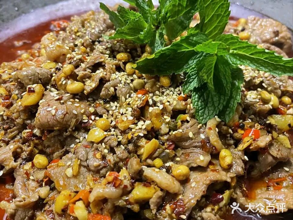 零距离清真美食干锅牛肉烧烤