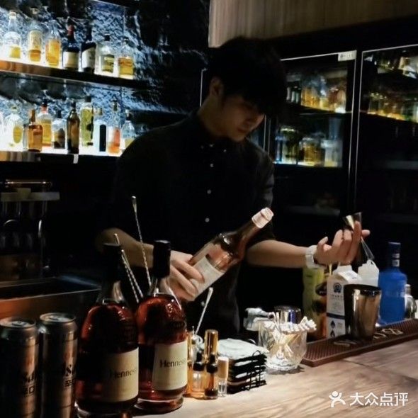 LOUNGER·Whisky·Cocktail