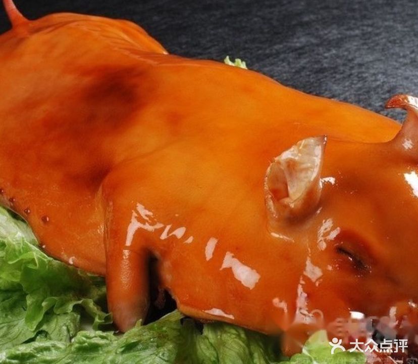 乡恋·烤乳猪·汤粉酸粉店(神州店)