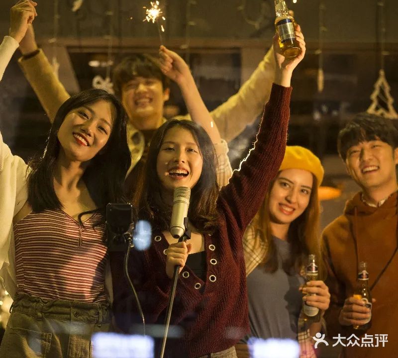 青岛铂曼商务KTV