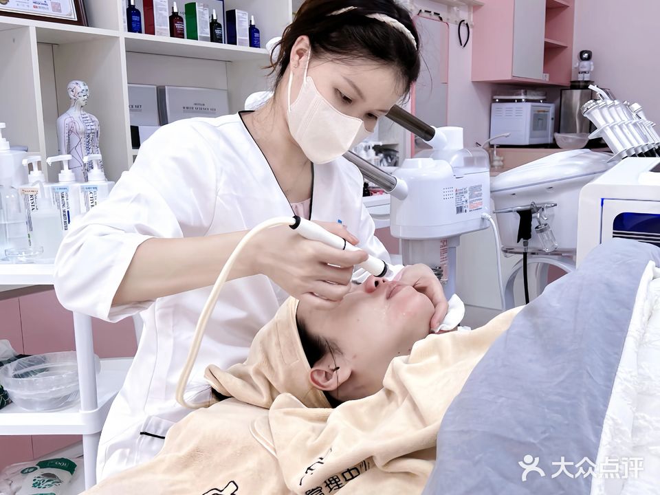 茂名市亭亭皮肤管理中心