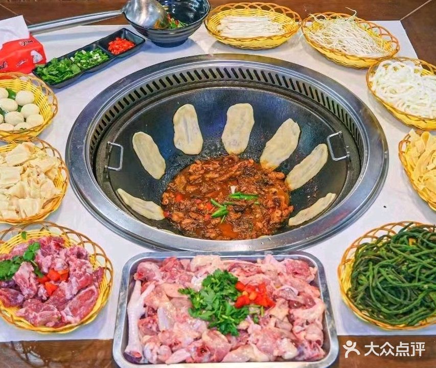 厨九福地锅鸡铁锅炖(幸福里店)