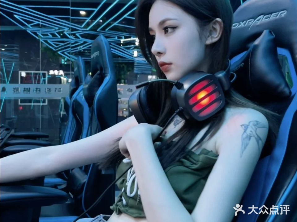 休闲度电竞·三剑店