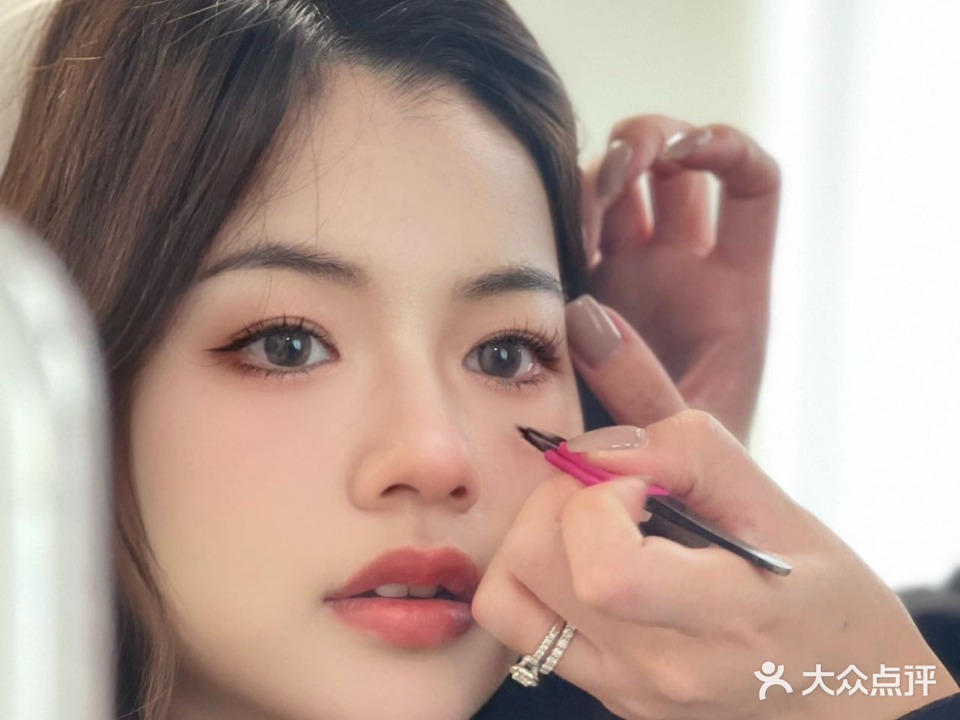 JOEY MAKEUP祖儿美妆工作室