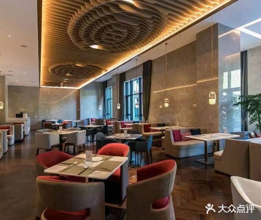 庄普酒店·全日餐厅