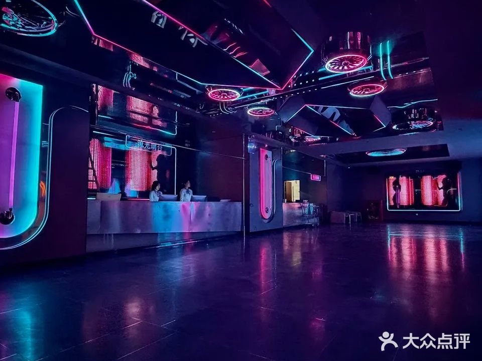 凡花主题KTV(天虹店)