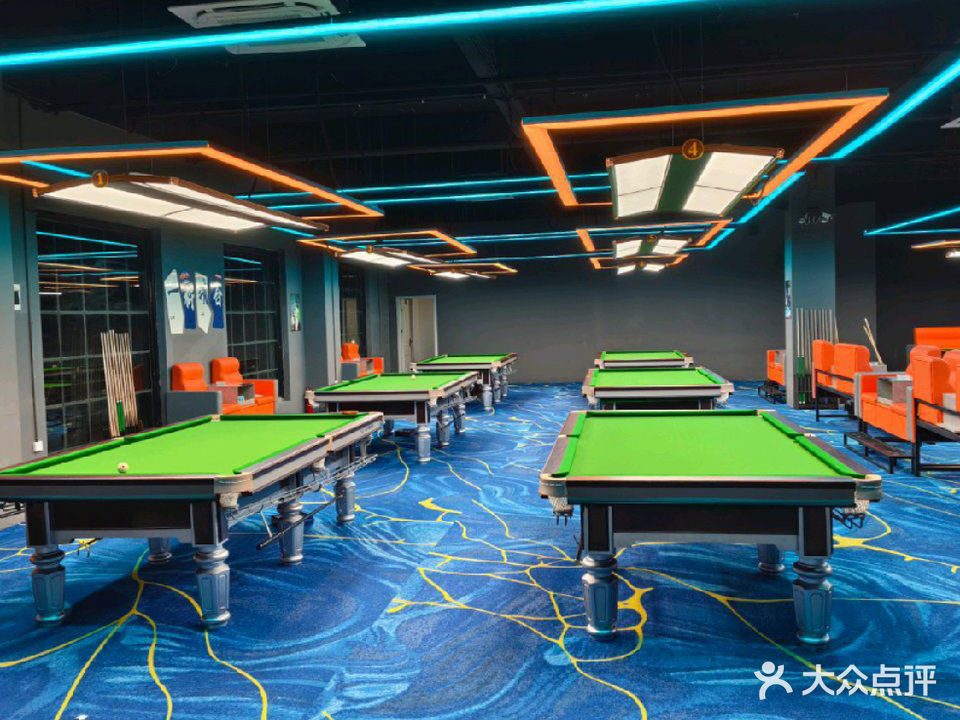 暴击台球俱乐部