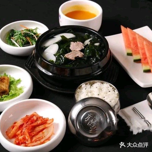 客上居(毓秀门小区南区店)