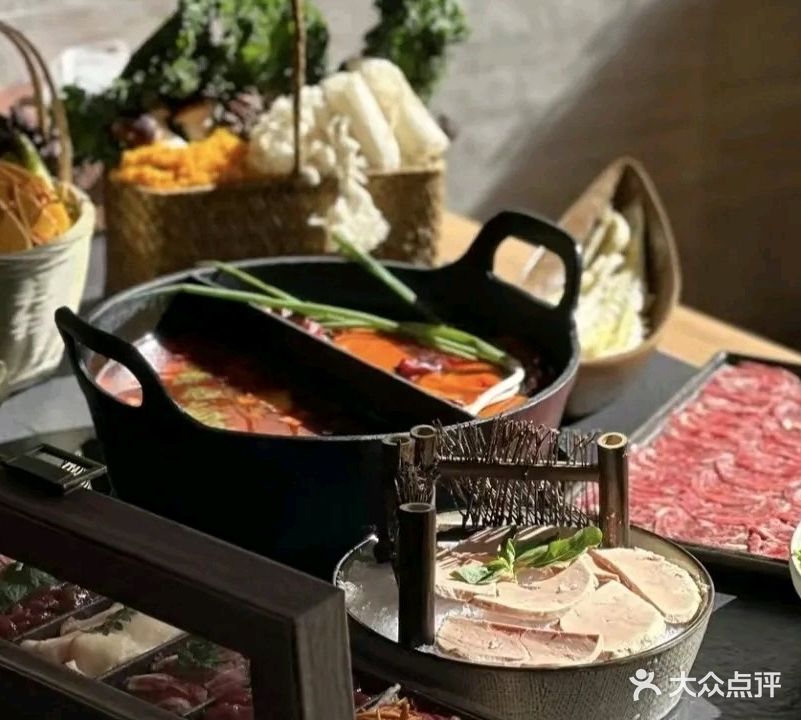 山寻山·山野火锅(池州首店)