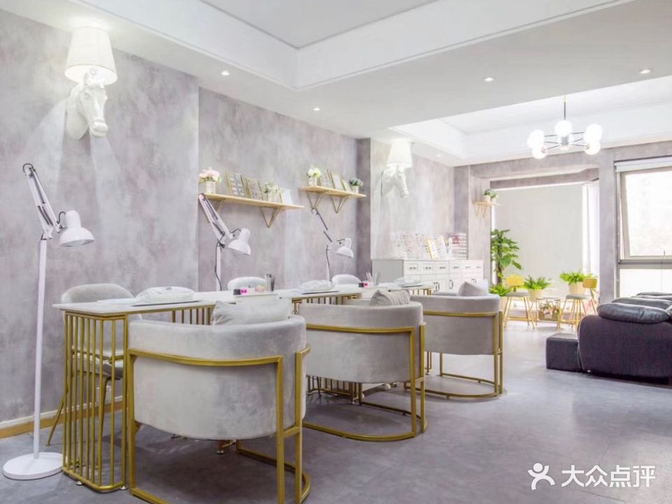 木子美妆·化妆造型美甲美睫(泰华店)