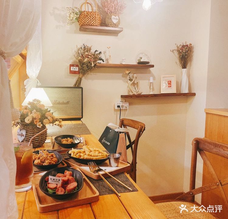 台菜小屋(平湖吾悦广场店)