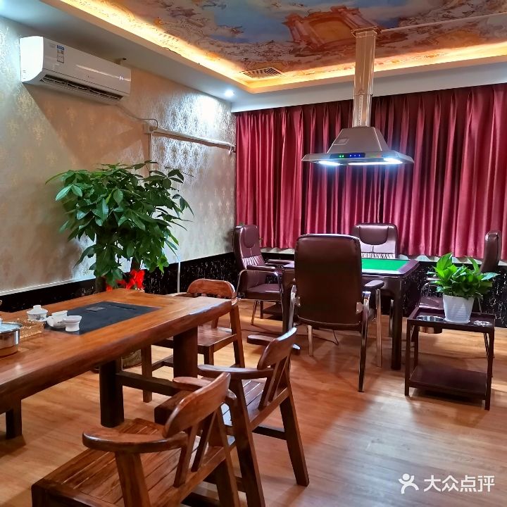 臣品棋牌