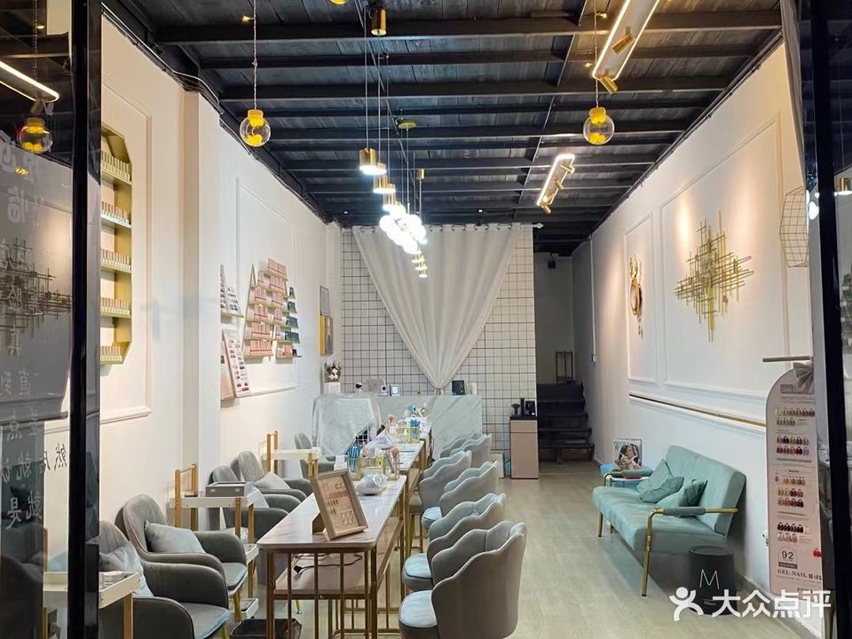 M·+专业w美甲美睫(都市·美墅店)