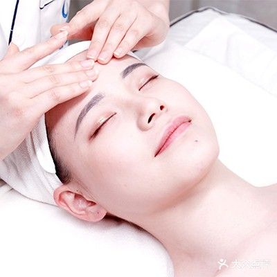 千yi禾美容美睫