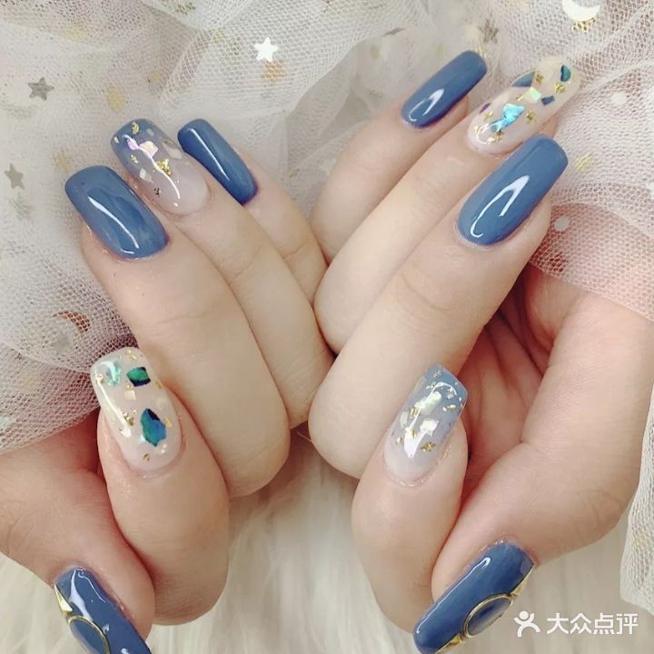 纤指佰媚美容(沂水银座商城店)