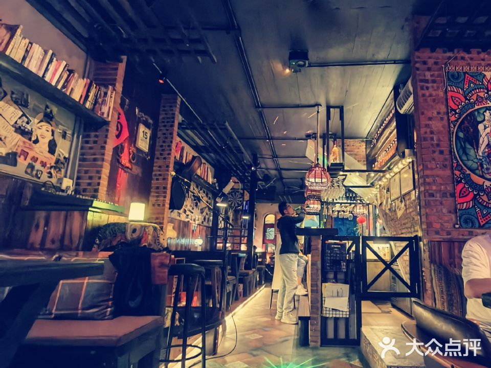 深圳较场尾留声岁月客栈