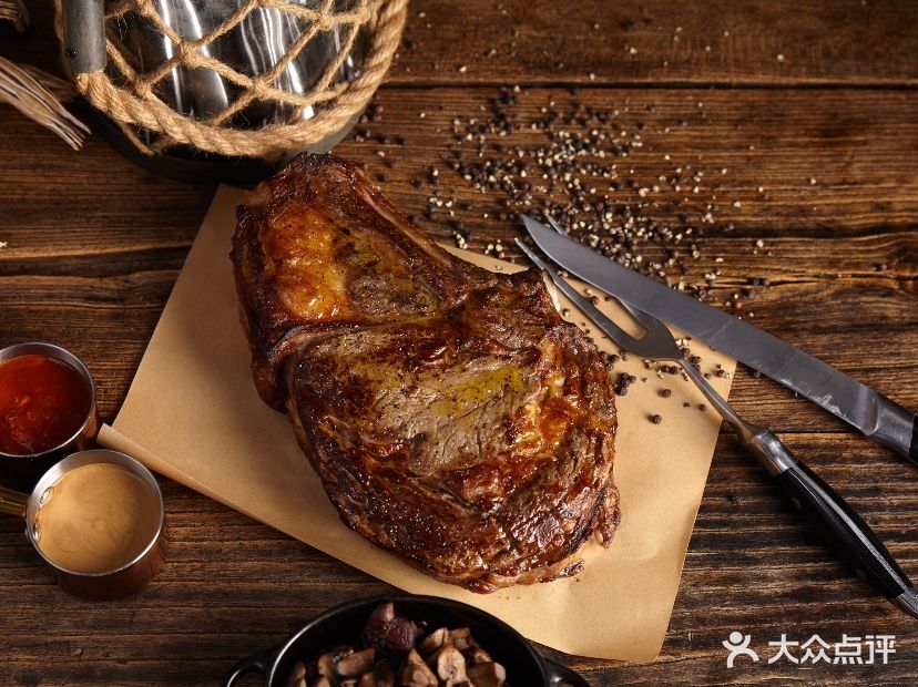 MustWineGrill