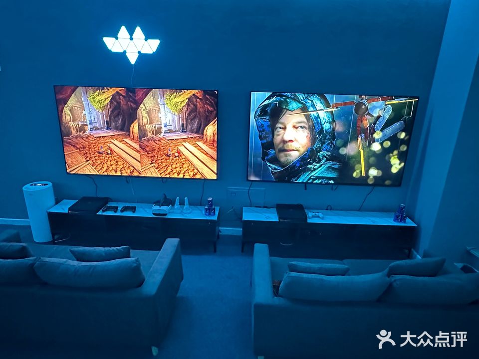 独角兽电竞·棋牌·Ps5·switch(连云港苏宁商场店)