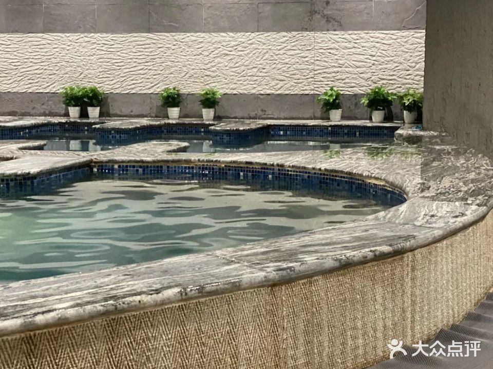 海之蓝洗浴中心