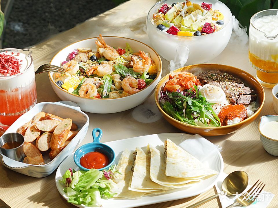 轻食元素xi餐厅(泰安万达广场店)