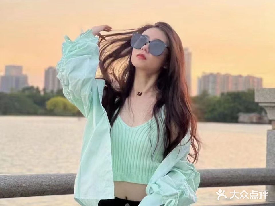 萍子捏角馆