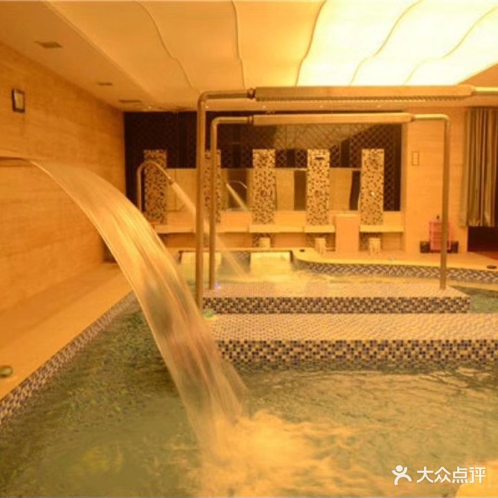 乌莱洗浴游泳广场(伊金霍洛广场店)