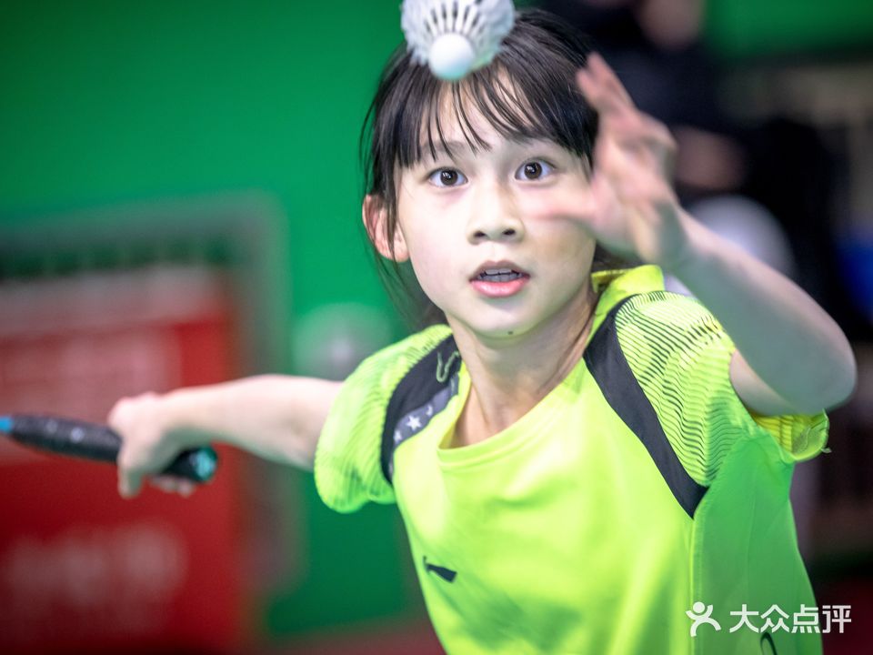 小马少儿羽毛球具乐部