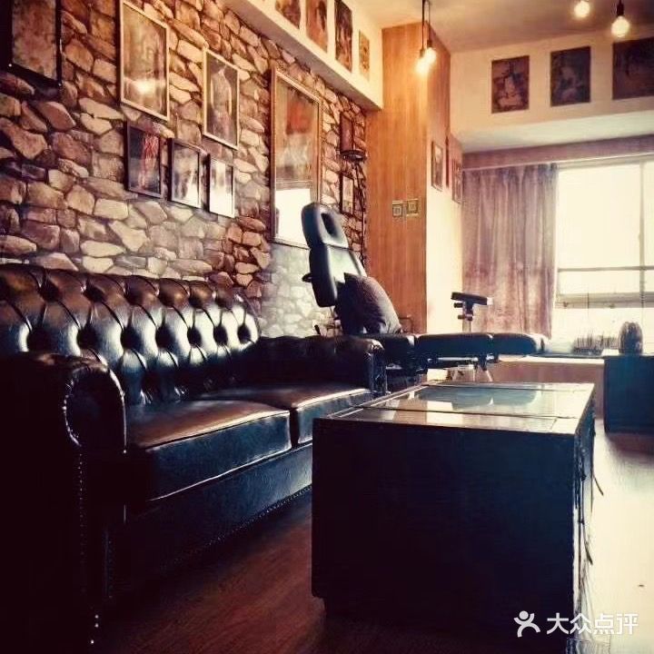 赵博刺青穿孔洗纹(江北店)