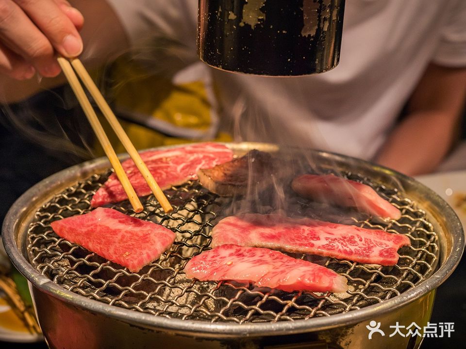 焱燚香泥炉烤肉(南屏店)