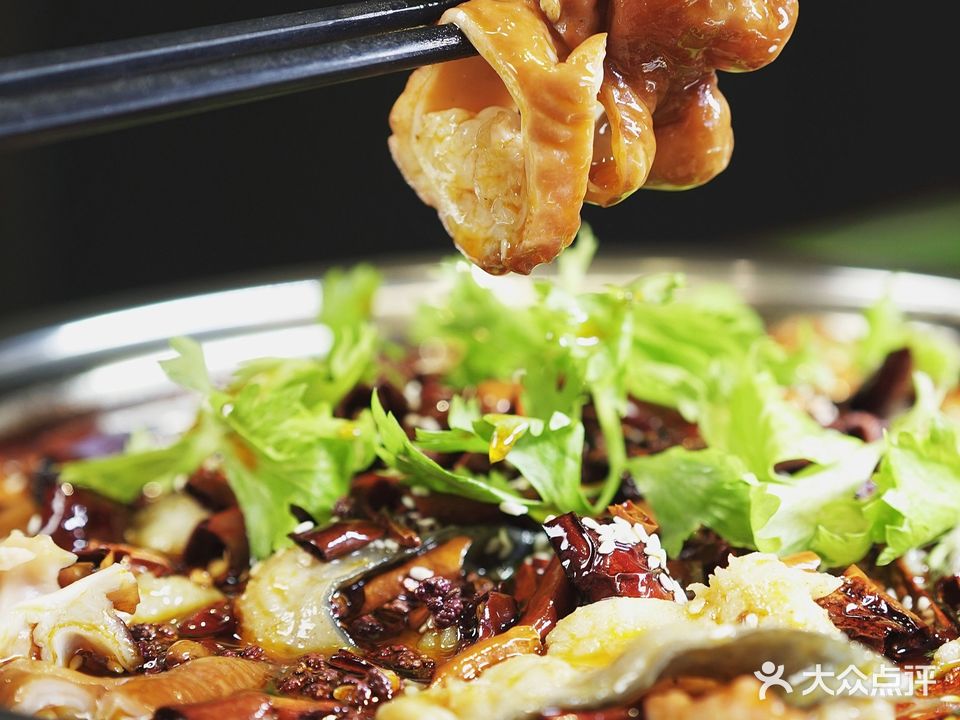 煜东方麒麟农家院·霸王串烧烤·海鲜(海瞳路分店)