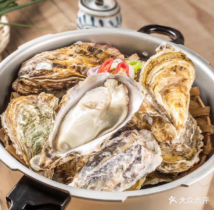晋蚝門·生蚝海鲜烧鸡排档·醉鸡煲(达明店)