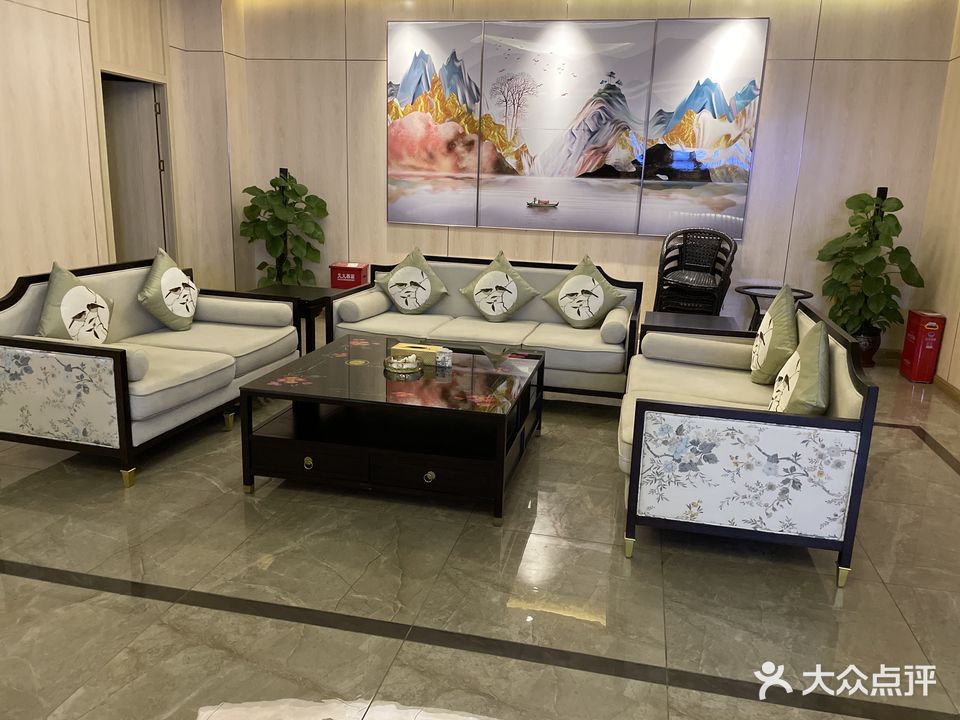 乐足汇国际养生会所