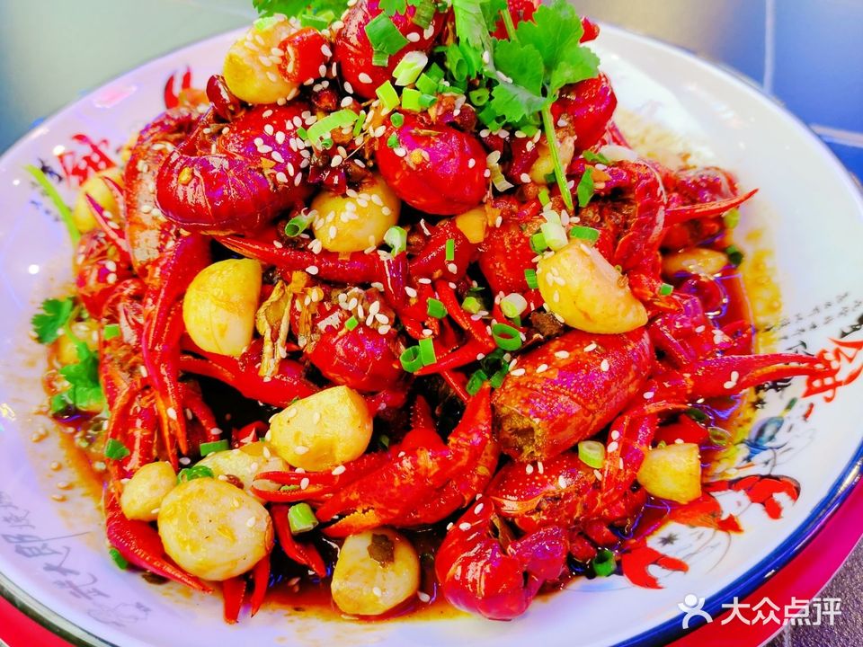 武大郎美食城·小龙虾·烧烤(四会总店)