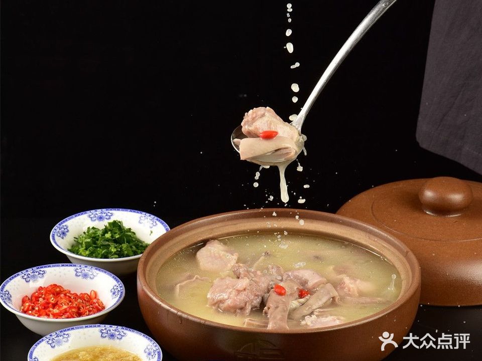 粤宝轩粤菜馆(筑城广场店)