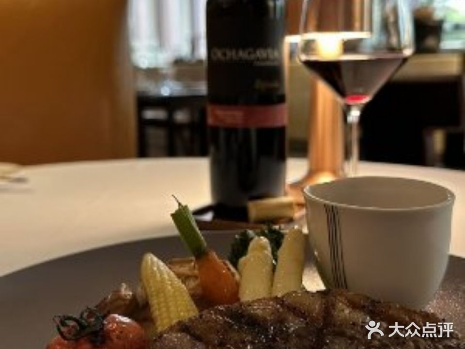 北京华彬费尔蒙酒店·刃餐馆