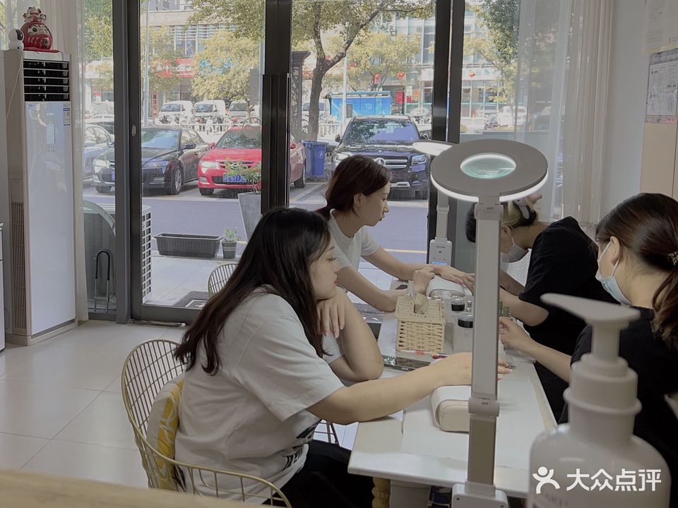 樱港美甲会馆