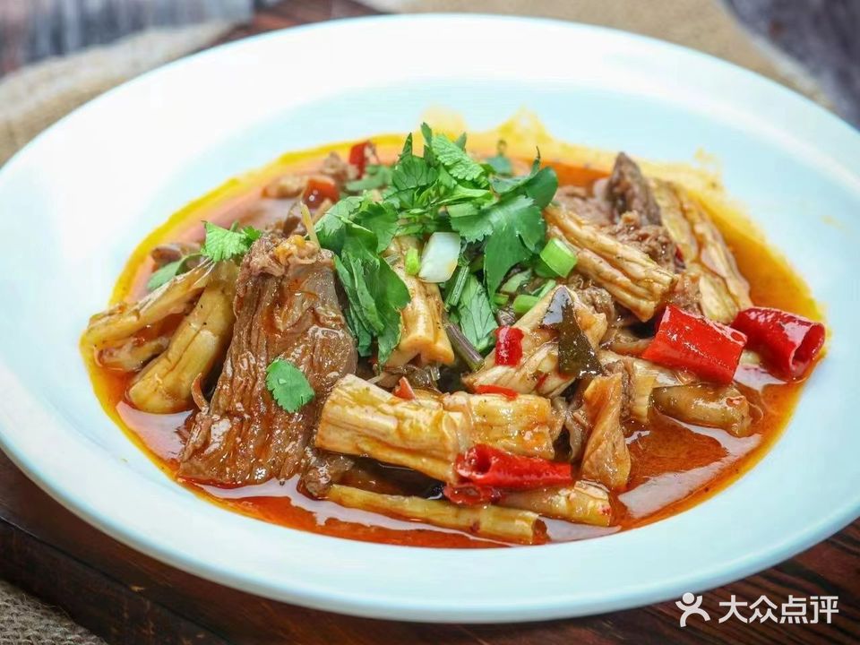 李老三跷脚牛肉非物质文化遗(御营坝店)