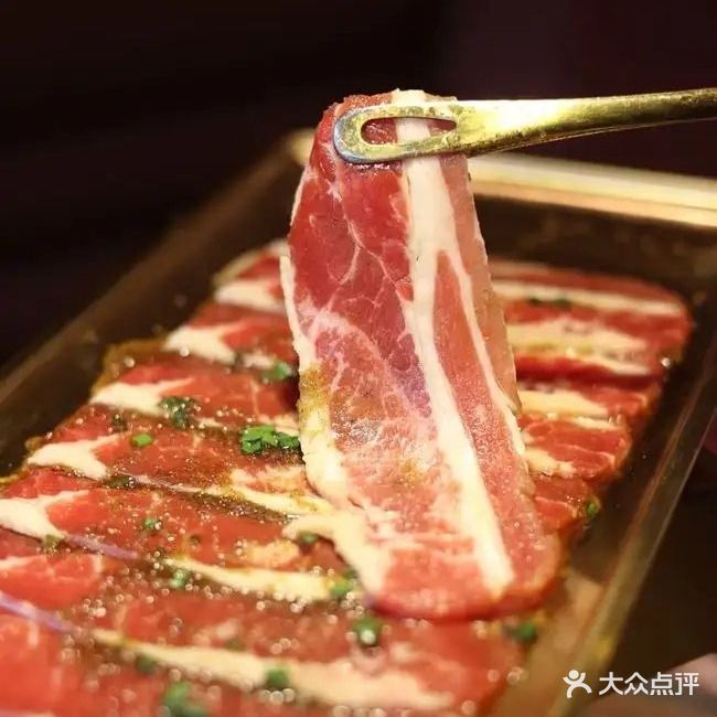 昊西齐·烤肉海鲜火锅资助