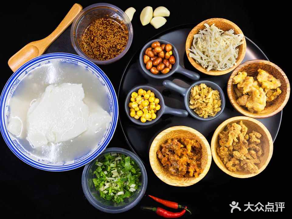 东门豆腐煲(绥山东路店)