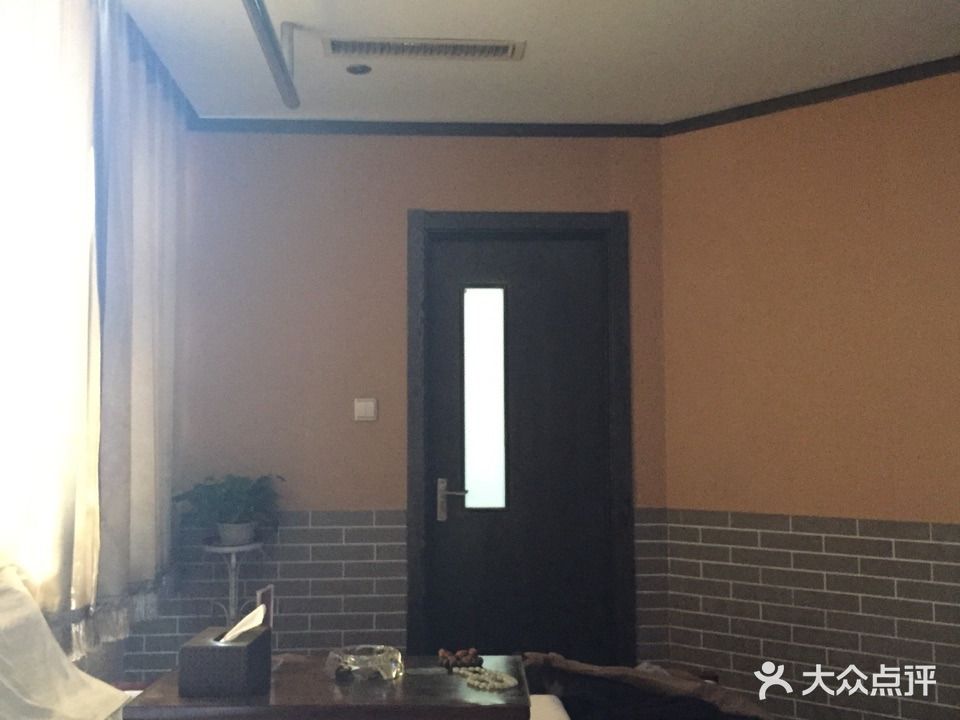 川侨足浴