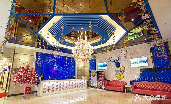 凤潮量贩式KTV(凤岗店)