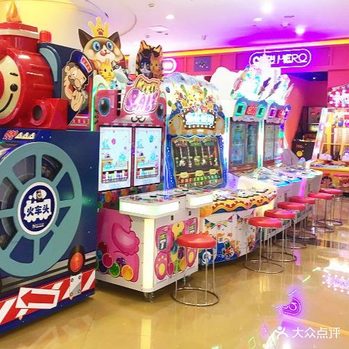 城市英雄动漫游戏体验中心(顺德天佑城店)