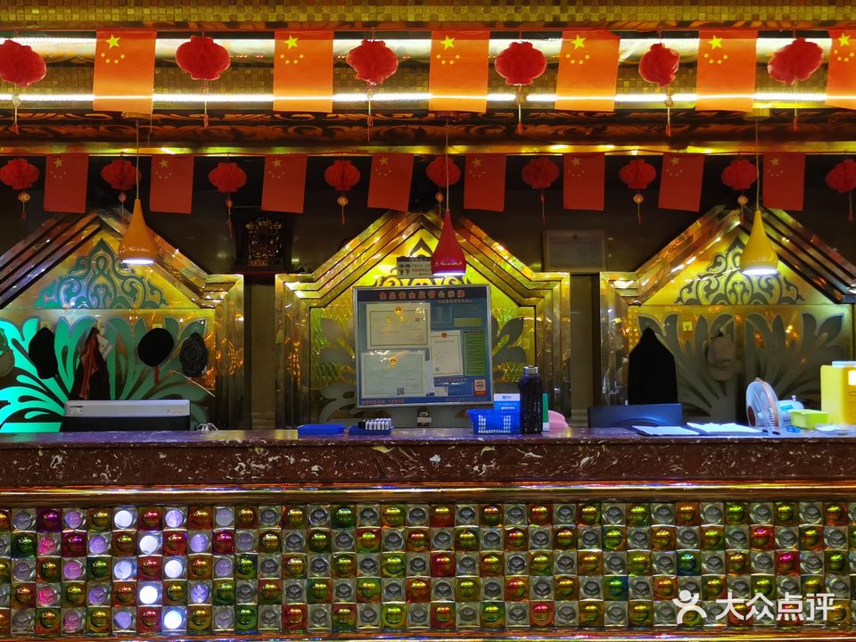 想唱就唱KTV(华容店)