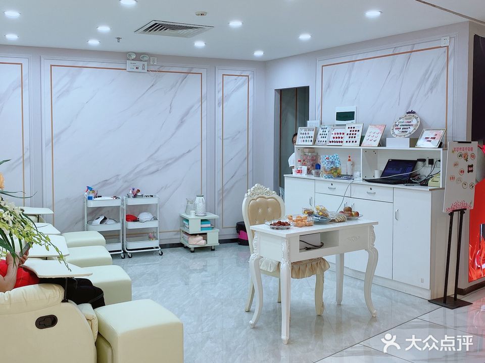 英姿秀(龙华店)