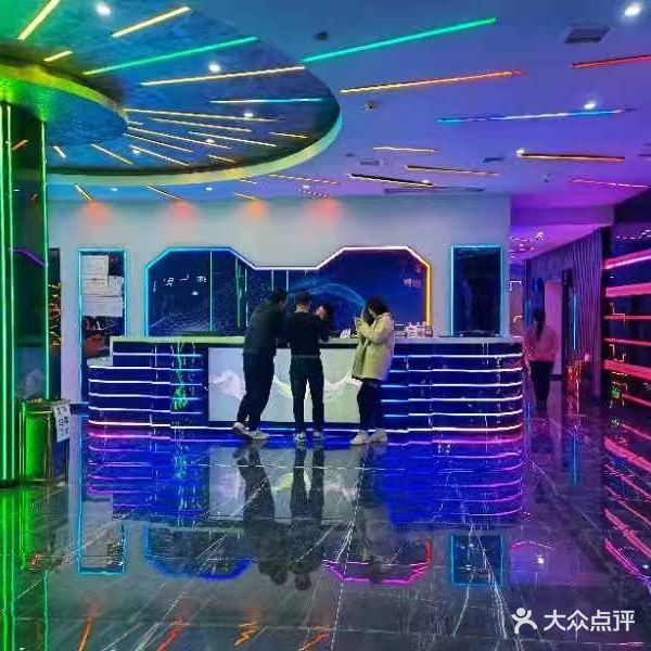 旋转木马KTV