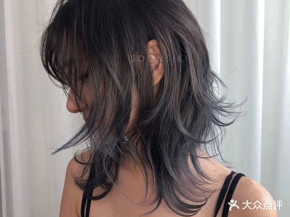 威尼丝专业烫染美容养生