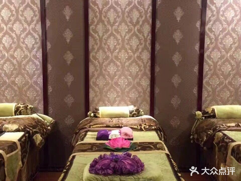 含羞草美容(人民路店)