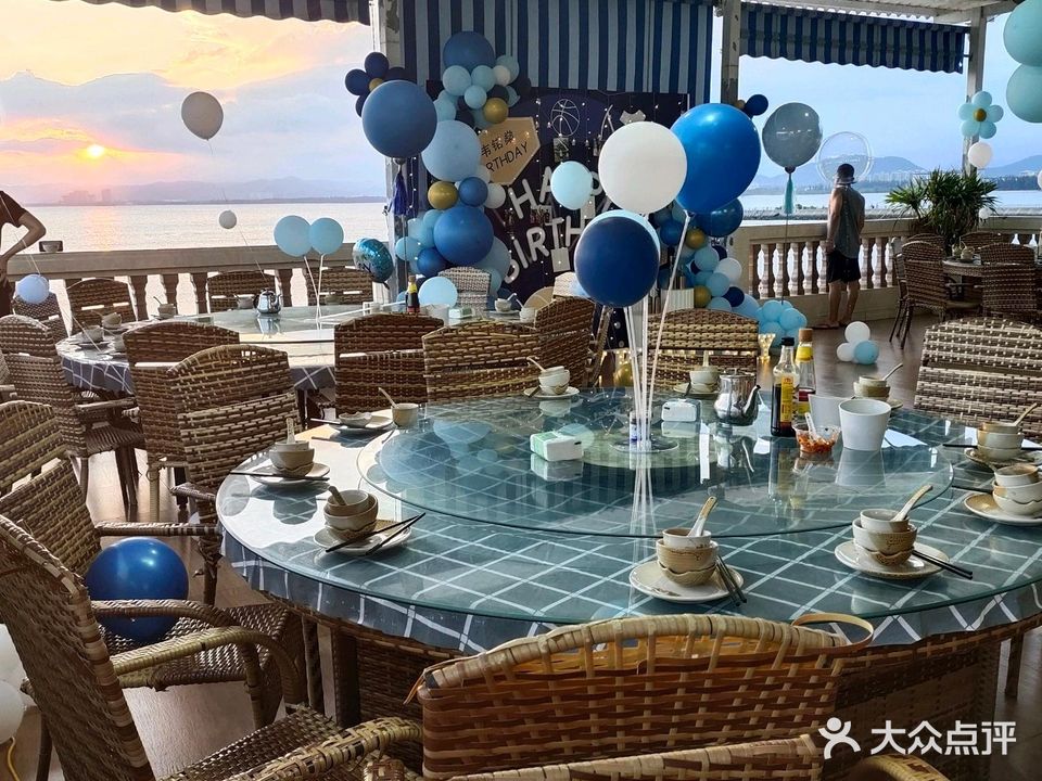 海景海鲜店